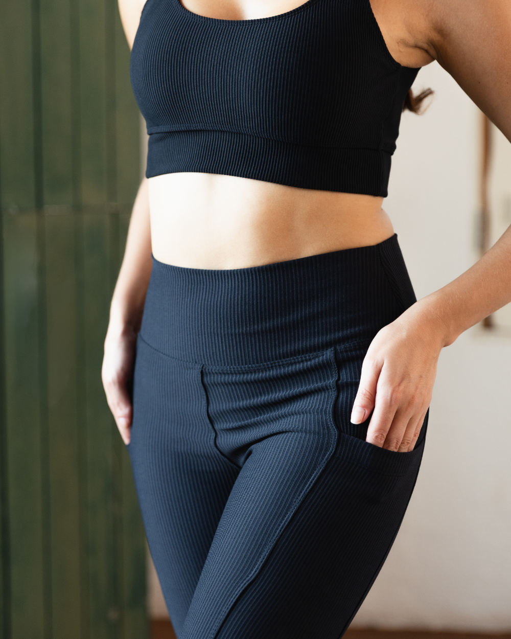 Legging Outdoor com Bolso - Preto